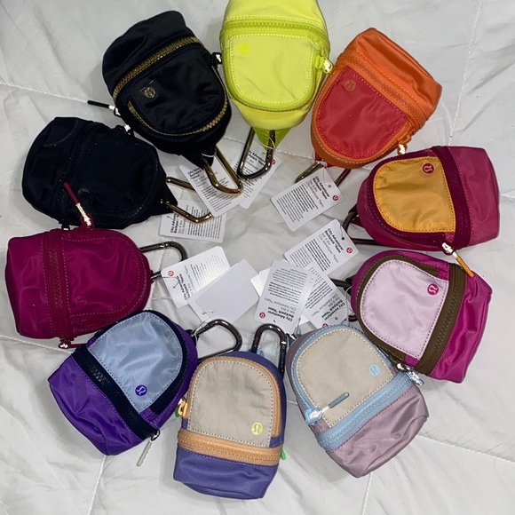 lululemon athletica Handbags - 1 CITY ADVENTURER BACKPACK NANO